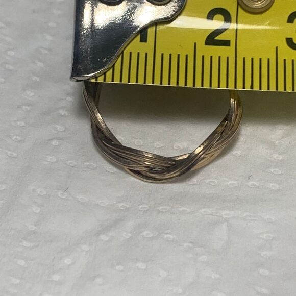 Vintage Faux Pearl Ring - Picture 3 of 5